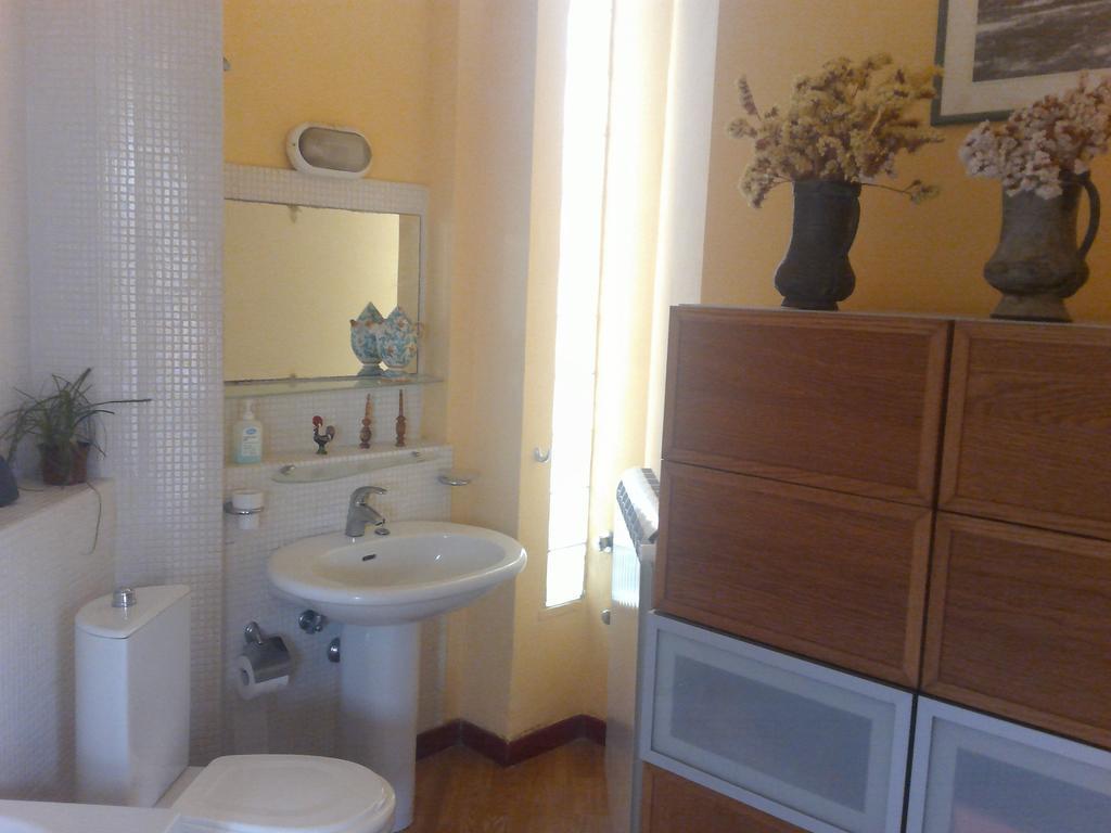A Casa Di Grace Bed and Breakfast Cassino Exteriör bild